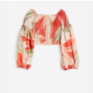 ⭐️HOST PICK⭐️Cropped off-the-shoulder top voluminous sleeves silk scarf…